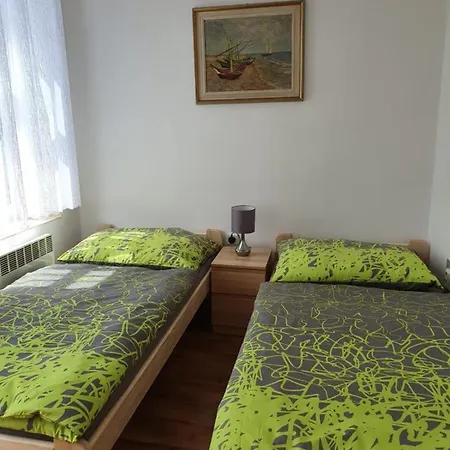 Ubytovani U Dolni Brany Apartment Broumov